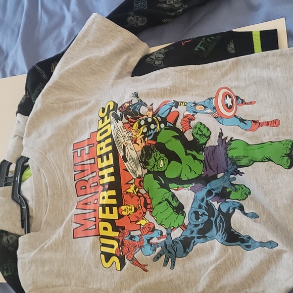 2 piece Marvel Wear for Kids - Picture 2 of 3